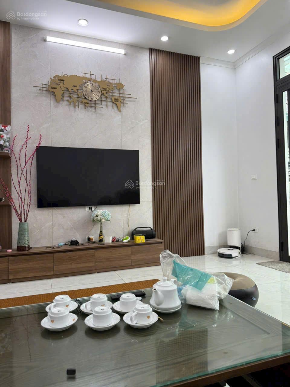 Cần bán nhà Cự Khối Long Biên Hà Nội Cần bán nhà Cự Khối Long Biên Hà Nội