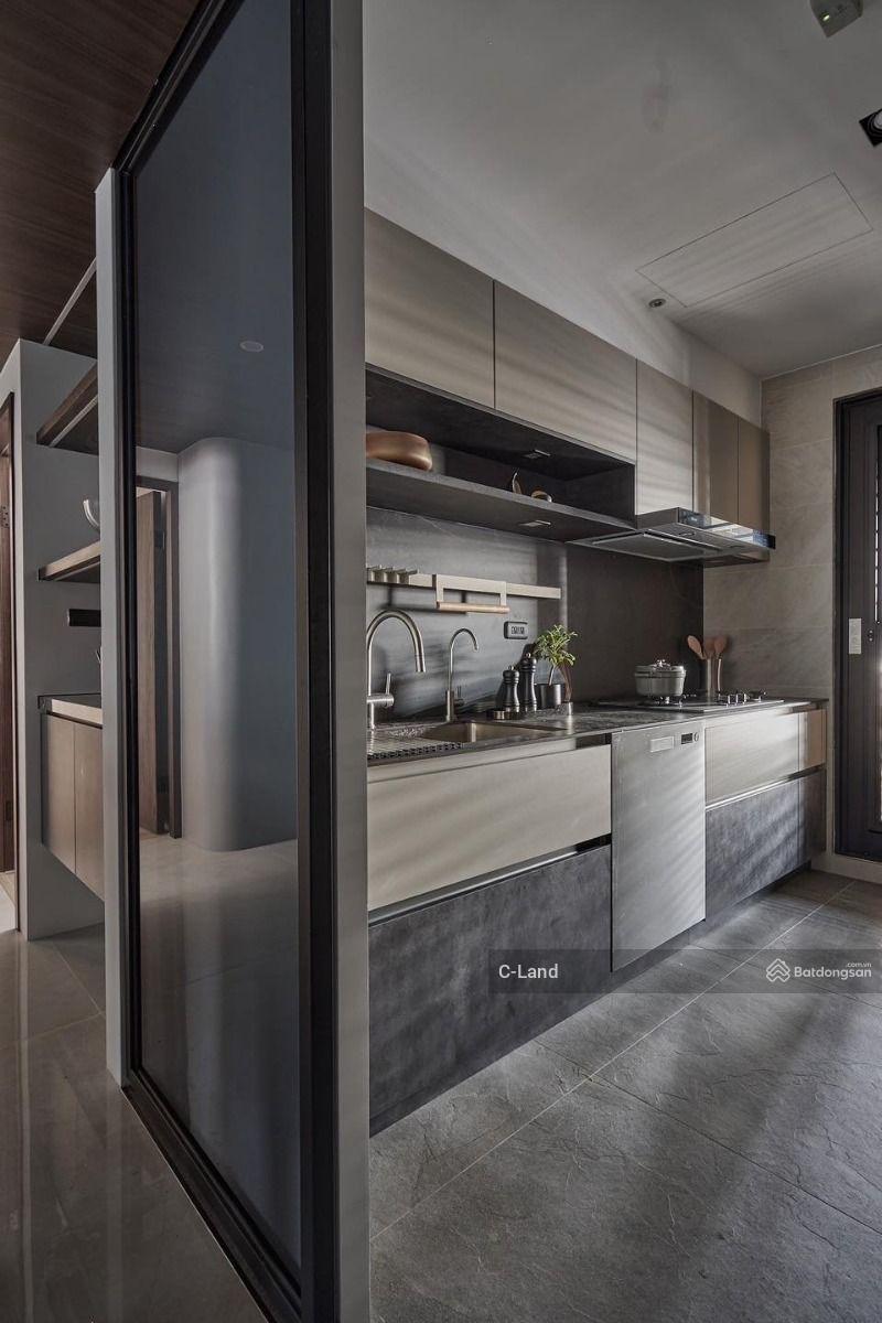 Chính chủ cho thuê căn hộ 2 ngủ sửa thành 1 siêu đẹp tại D'Capitale. Xem nhà ngay 0962 931 ***