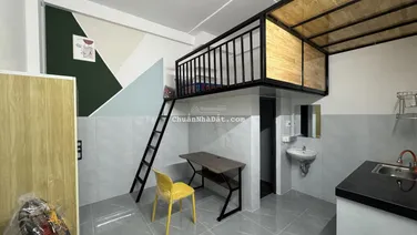 Chính chủ bán tòa căn hộ mới xây 3 tầng 1 tum, ngay làng đại học Hòa Quý đường Nguyễn Minh Châu