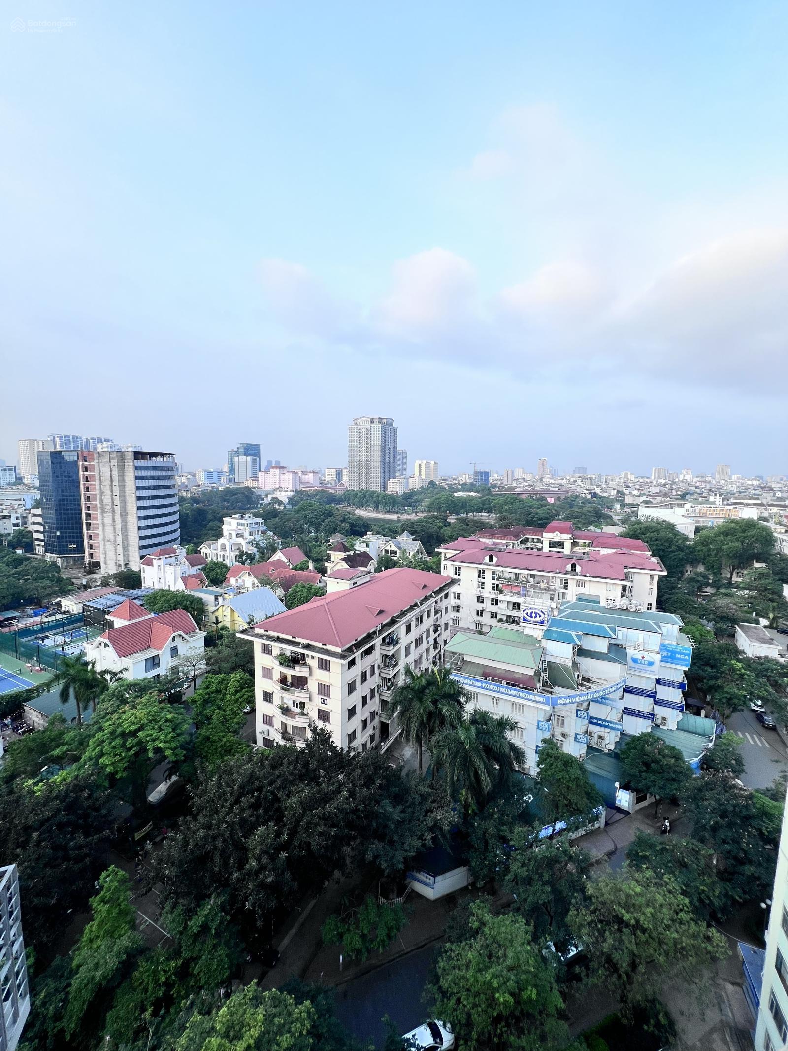 CHÍNH CHỦ GỬI CHO THUÊ CHCC VIEW HỒ TẠI TOÀ HANDCORP 72 TRẦN ĐĂNG NINH 109m2, 2n, 2VS