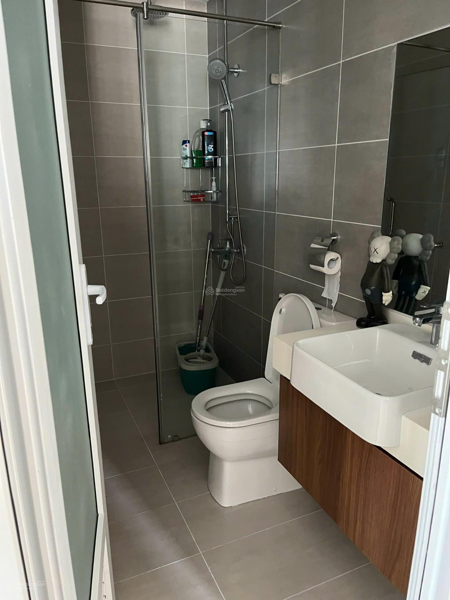 Cần bán CC An Phú DT 94m2, 3PN 2WC, full NT, giá 3,9 tỷ có sổ LH 0909 368 *** Hân Cần bán CC An Phú DT 94m2, 3PN 2WC, full NT, giá 3,9 tỷ có sổ LH 0909 368 *** Hân
