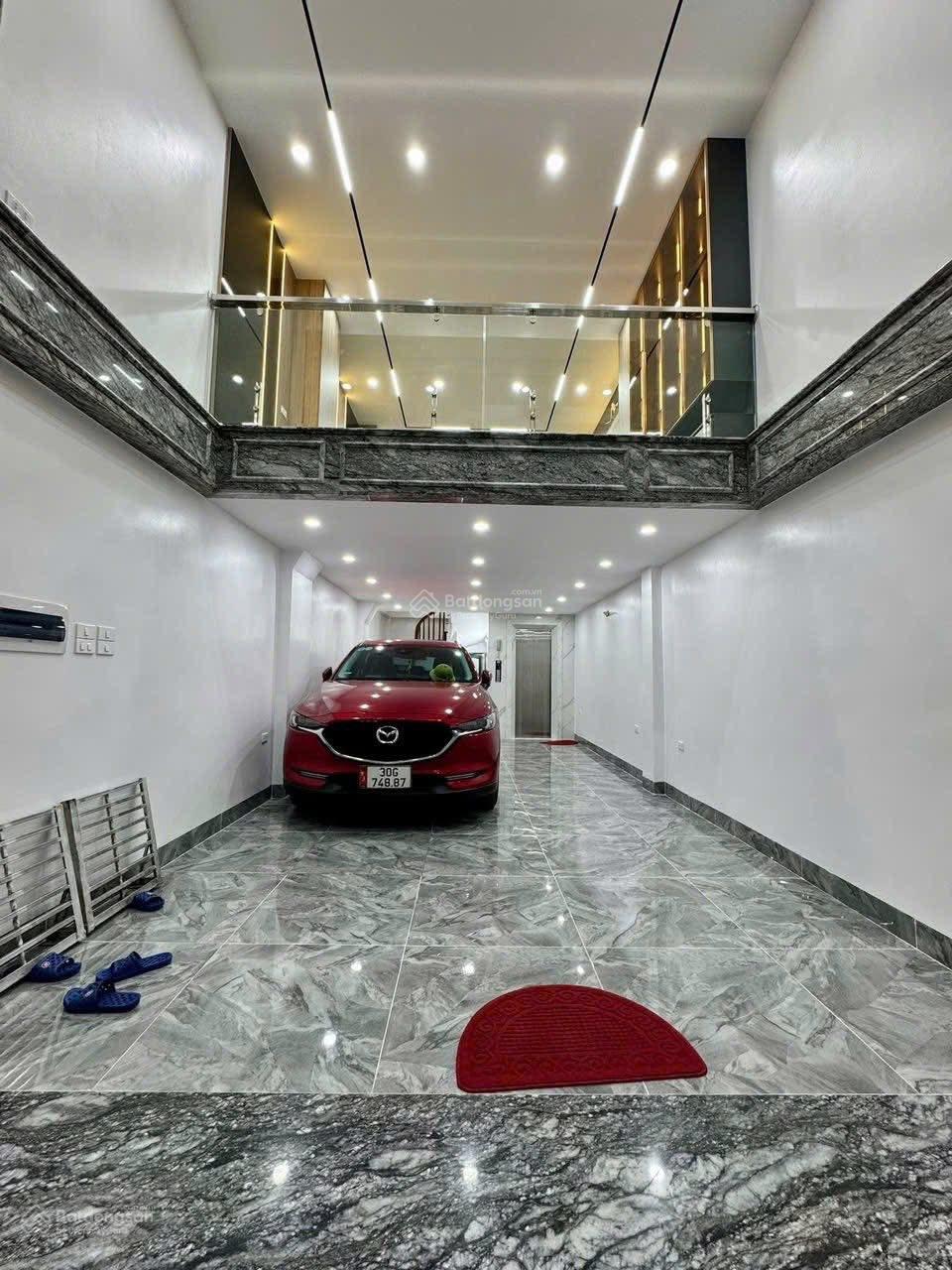 Mới cứng! Mặt phố Trần Duy Hưng, 88m2, 8 tầng thang máy, nở hậu, hợp kinh doanh văn phòng, dịch vụ