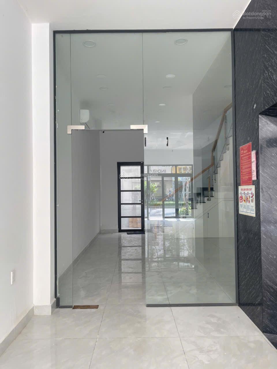 CHO THUÊ MẶT TIỀN ĐƯỜNG SỐ 3 CITYLAND GÒ VẤP. DT 5*20, THANG MÁY, FULL MÁY LẠNH