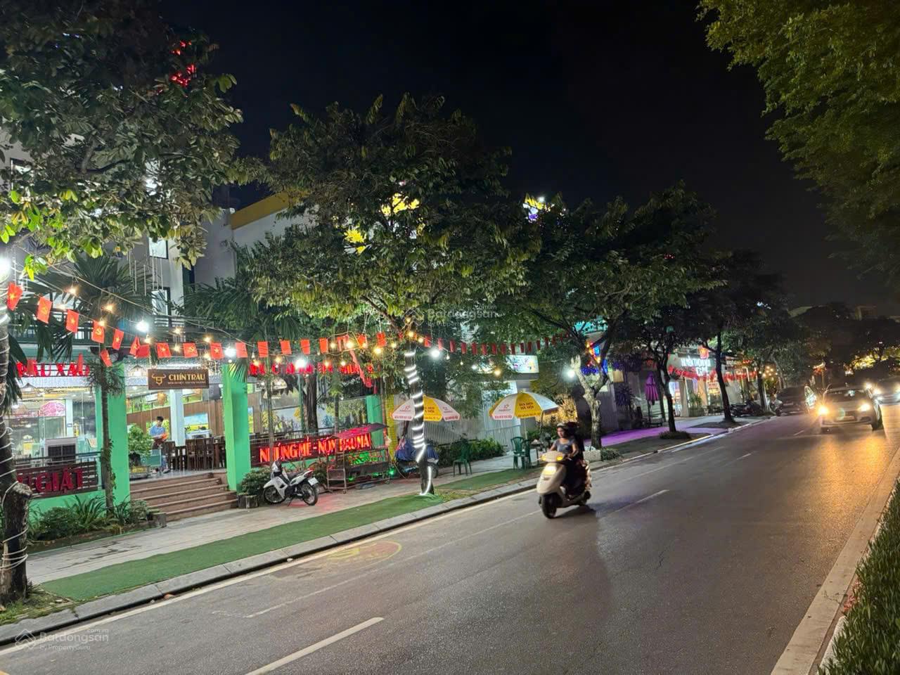 Mới ra! Căn biệt thự VIP Đoàn Ngoại Giao cần bán gấp giá đầu tư