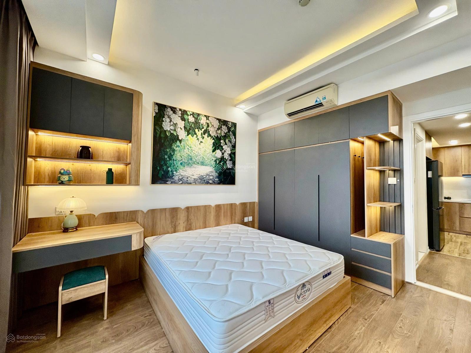 Hàng hiếm! Bán căn hộ 2PN rộng Hei Tower, DT 96m2, full nội thất cao cấp, giá 8 tỷ, view thoáng