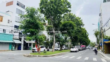 Bán góc 2MT đường đôi, đẹp nhất P. Tân Kiểng ngang 8,8m. Giá 43,8 tỷ