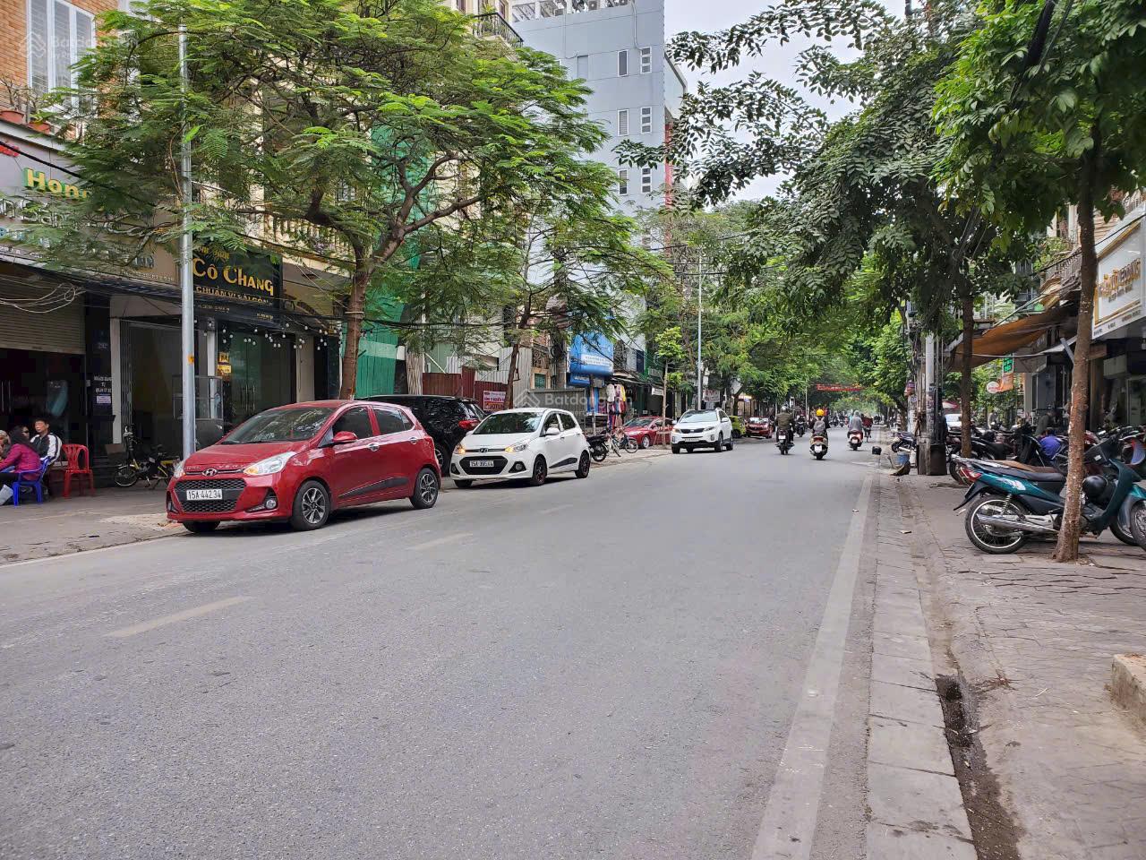 Cần bán gấp căn nhà mặt đường Tô Hiệu - Lê Chân -HP