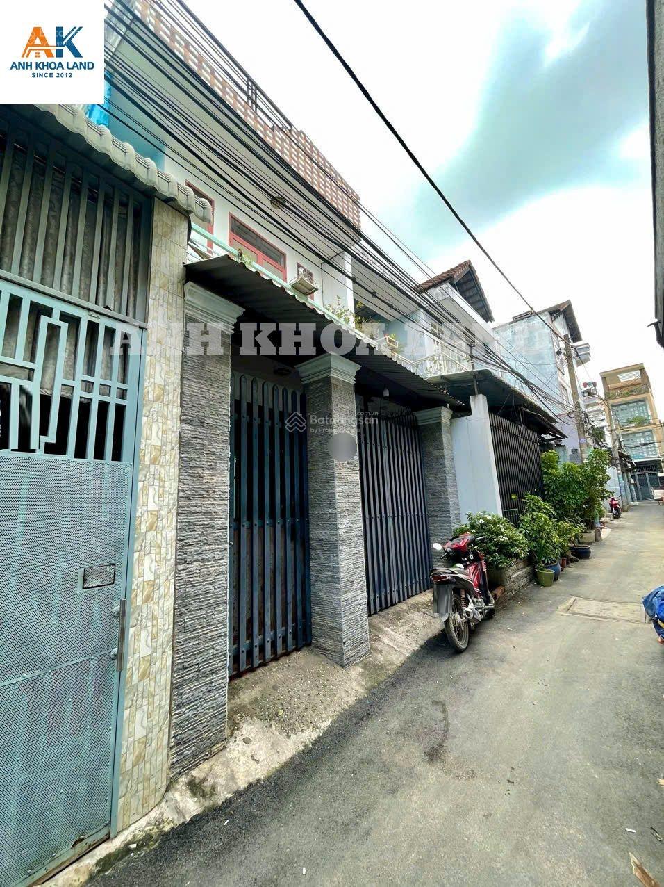 Bán gấp nhà 1 trệt 2 lầu hẻm ô tô đường 265 Hiệp Phú 84.1m2 giá 6.3 tỷ, gần Vincom Lê Văn Việt