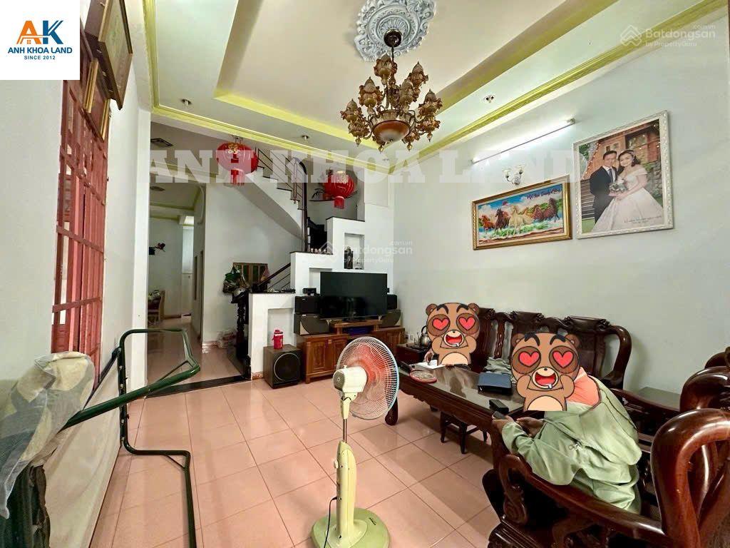 Bán gấp nhà 1 trệt 2 lầu hẻm ô tô đường 265 Hiệp Phú 84.1m2 giá 6.3 tỷ, gần Vincom Lê Văn Việt