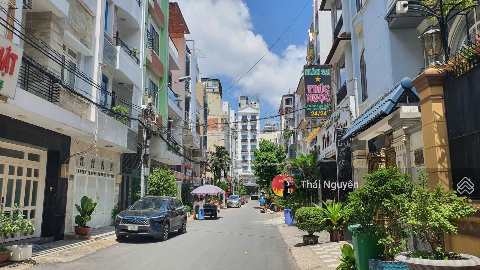 Nhà hẻm đẹp - Cao Thắng Phường 12 Quận 10 - DT: 5m x 20m - 3 lầu - chỉ 24,5 tỷ