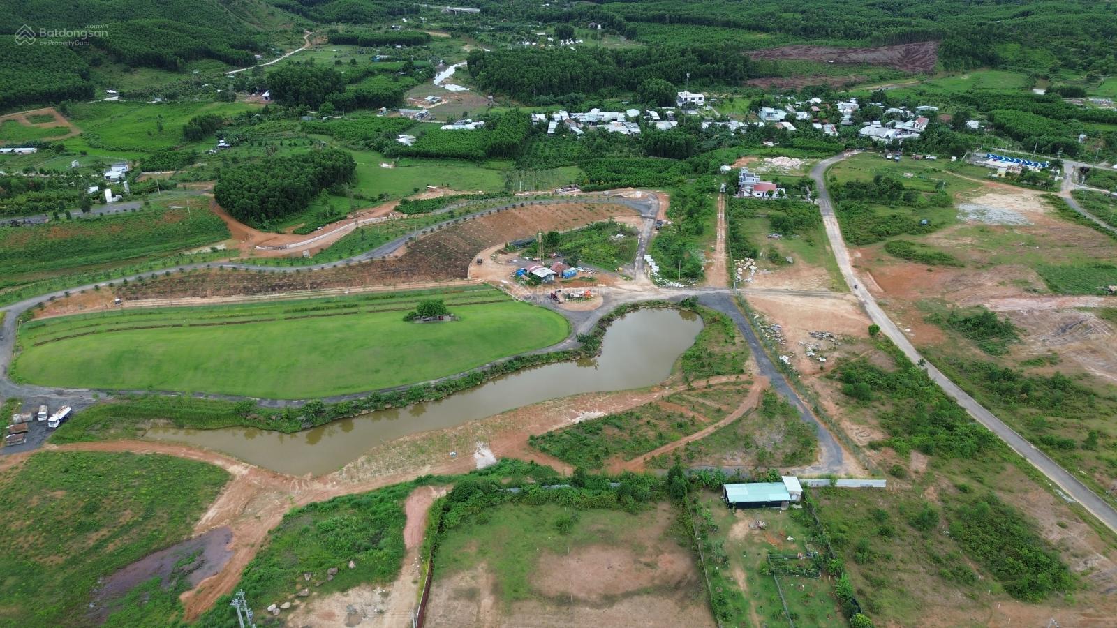 Bán nhà vườn 6000m2 có 946m2 đất ở gần đường Hoàng Văn Thái, Đà Nẵng, Sát KDL Bà Nà Giá đầu tư