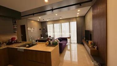 Cần bán gấp căn 3 ngủ tại Vinhomes D'Capitale, 119 Trần Duy Hưng DT 85 m, Giá 9,5 tỷ full nội thất