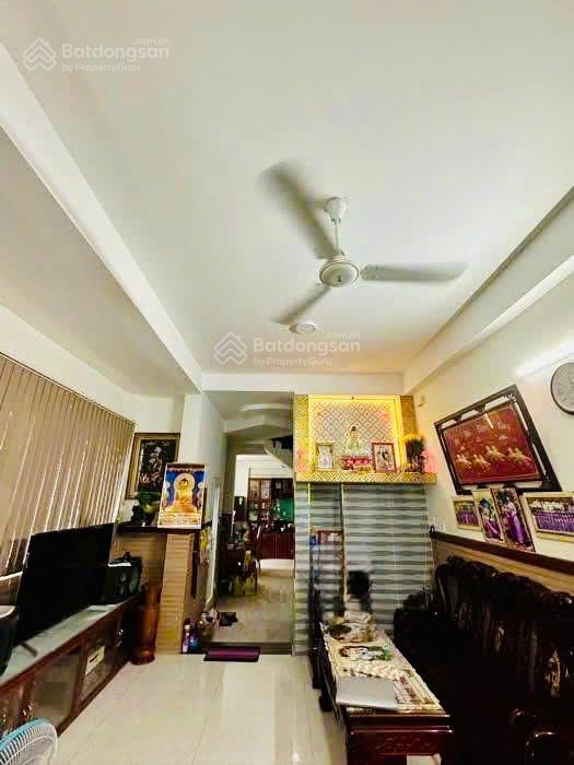 Mặt tiền Đô Đốc Long, P. Tân Quý, DT: 4.2x19m (2 lầu ST). Giá: 9.5 tỷ TL Mặt tiền Đô Đốc Long, P. Tân Quý, DT: 4.2x19m (2 lầu ST). Giá: 9.5 tỷ TL