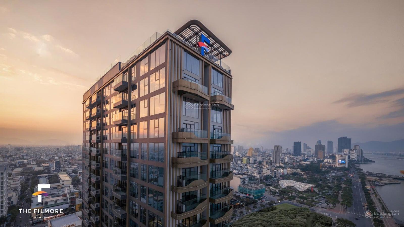 Bán căn hộ view 270 độ The Filmore Da Nang, 3PN, DT 152m2, Bạch Đằng, Đà Nẵng