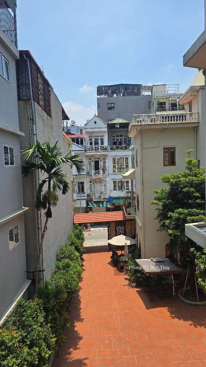 Bán đất thổ cư - mặt phố - căn góc văn phòng-khách sạn - CHMN - GPXD 8 nổi, 1 hầm 680m2 - 105 tỷ Bán đất thổ cư - mặt phố - căn góc văn phòng-khách sạn - CHMN - GPXD 8 nổi, 1 hầm 680m2 - 105 tỷ