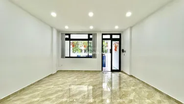 Mặt bằng tầng trệt 5x20m giá chỉ 11 triệu/tháng, có thang máy, hầm xe - tại Vạn Phúc City