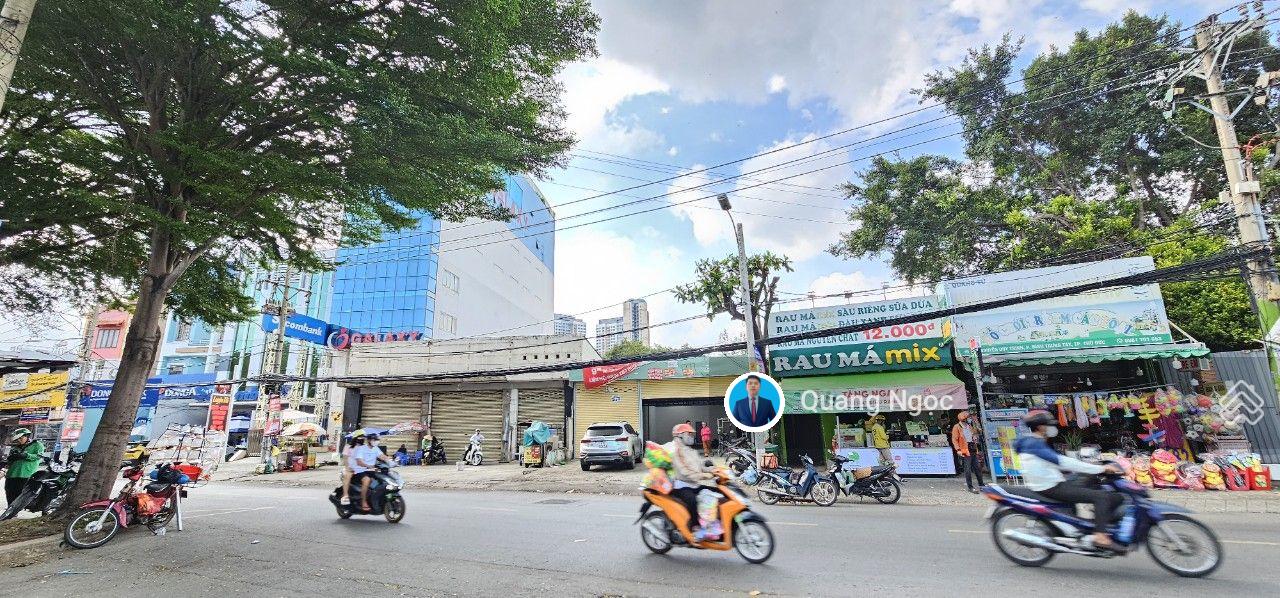 Siêu phẩm bề ngang lớn thuận tiện làm showroom mặt tiền Nguyễn Duy Trinh Quận 2 DT 28 x 35m