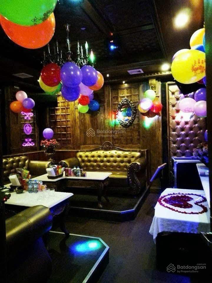 Bán quán karaoke Dân Tiến - Hưng Yên, DT 230m2 6 tầng MT 10m giá 37 tỷ. Dòng tiền 450/tháng