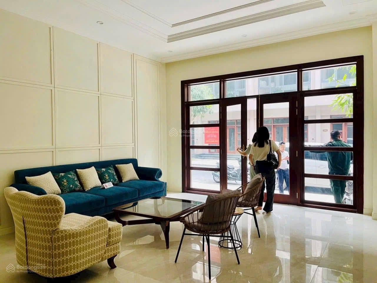 Vinhomes OCP3: Mua ngay căn Lk VTĐ, DT 54m2, Full đồ, 5 tầng, giá 8,9 tỷ, ngay sát CV 12ha.