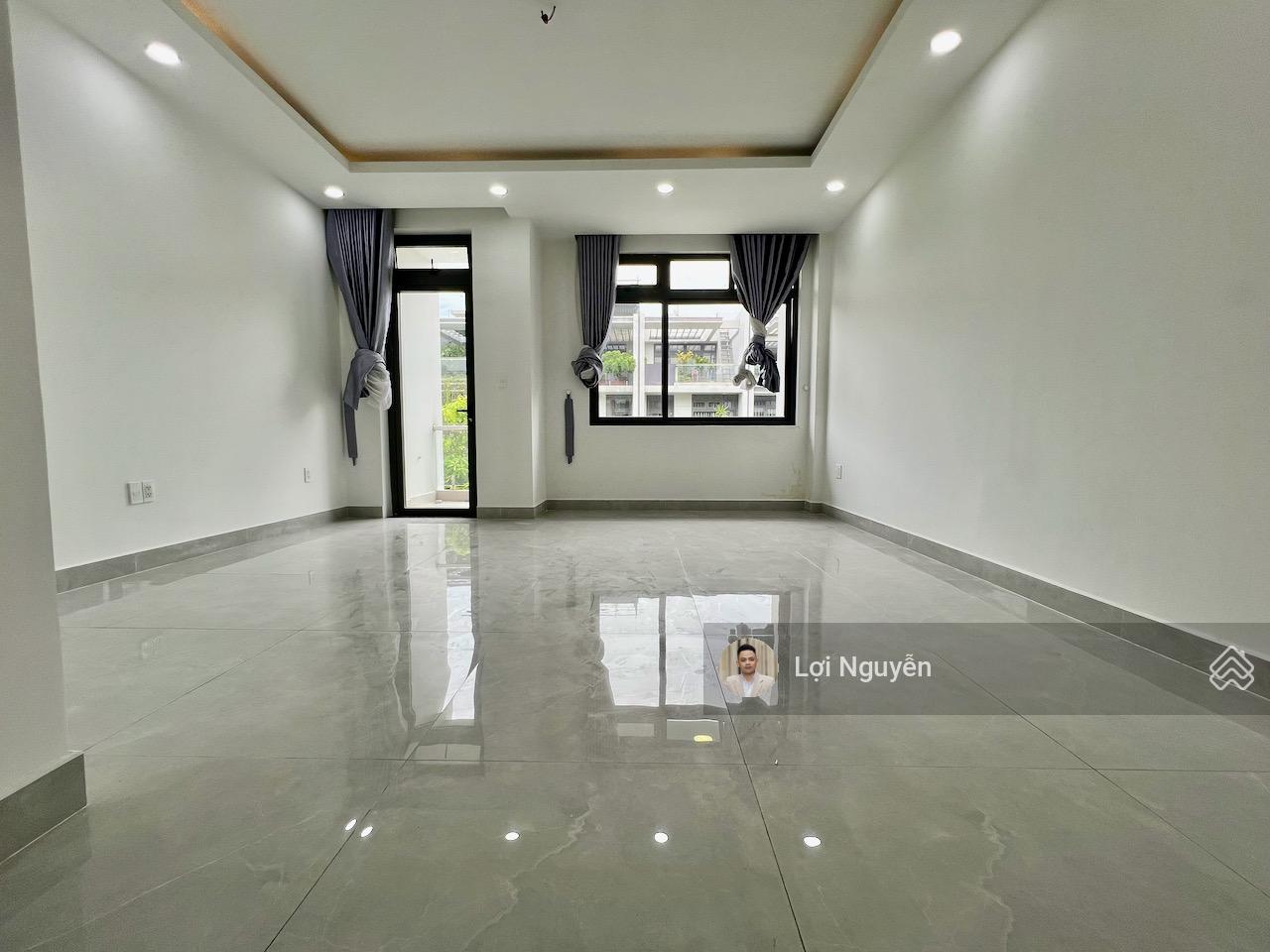 Nhà phố KDT Vạn Phúc 5x22m, hầm 4 tầng full máy lạnh, thanh máy, nhà mới 100% giá chỉ 35tr