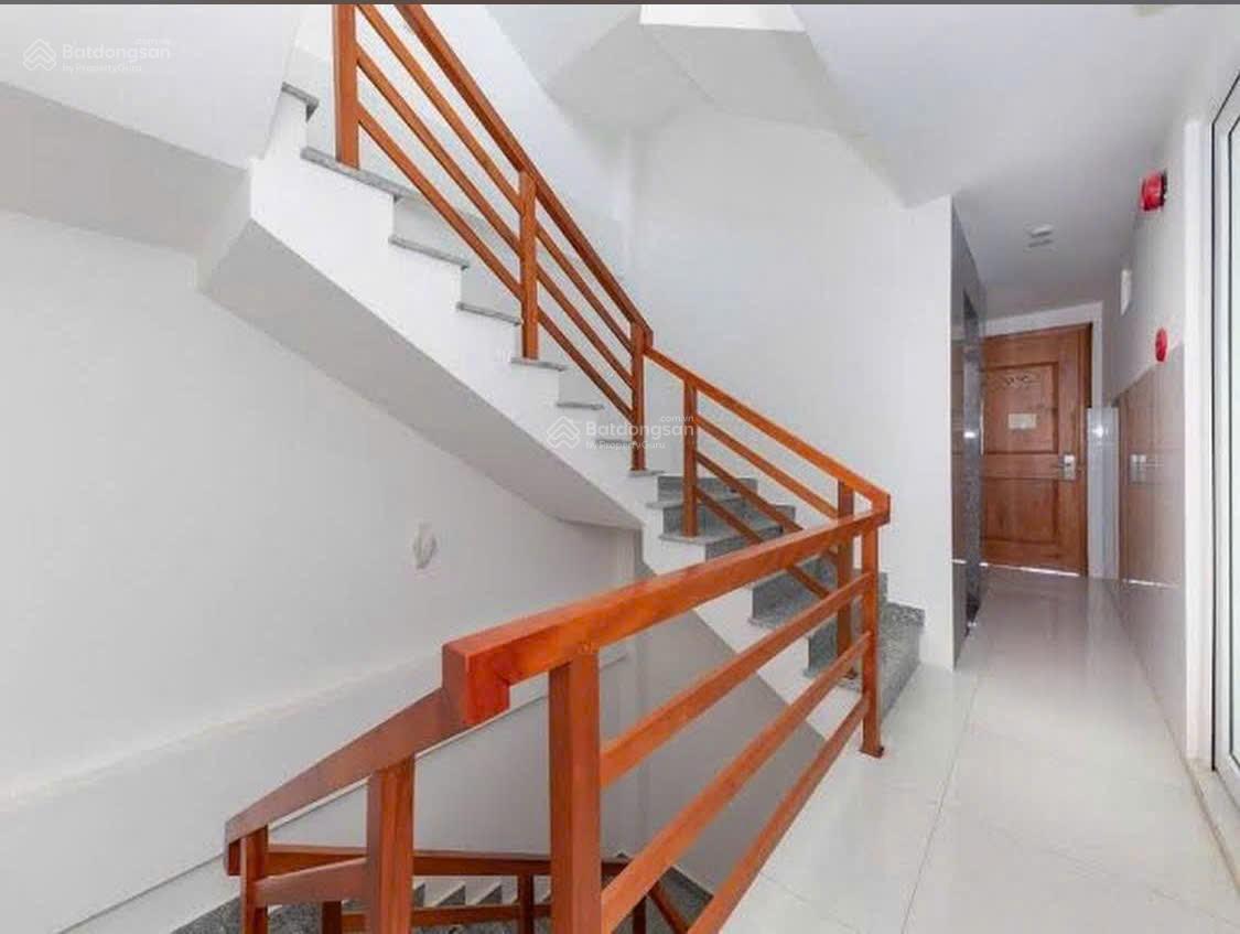 Khách sạn 7 tầng Bắc Sơn, sẵn dòng thu nhập 40tr/th có sẵn cách biển Hòn Chồng: 80m2 giá: 25 tỷ
