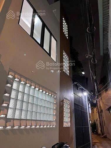 Cho thuê nhà 225/9 Lê Quang Định, P7, Bình Thạnh - 8x8m 1 trệt 1 lầu 3PN 3WC