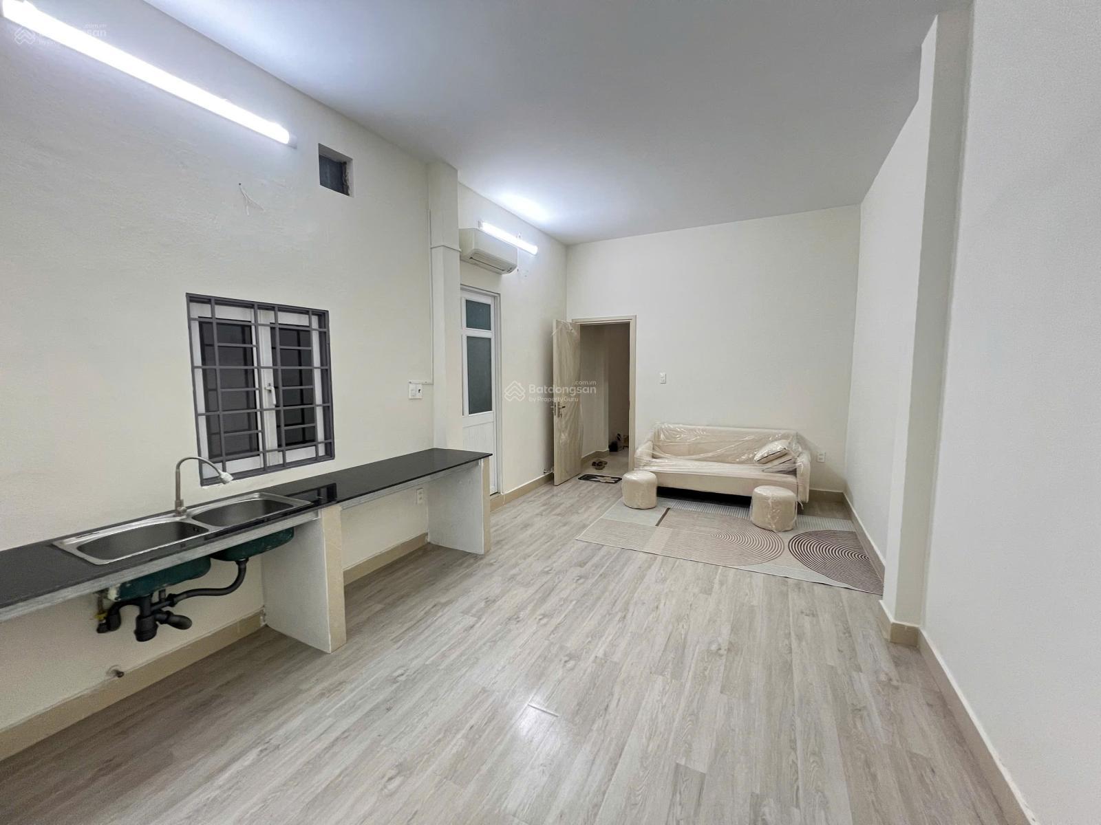 Cho thuê phòng 686/72/43 Cách Mạng Tháng 8, P11, Quận 3