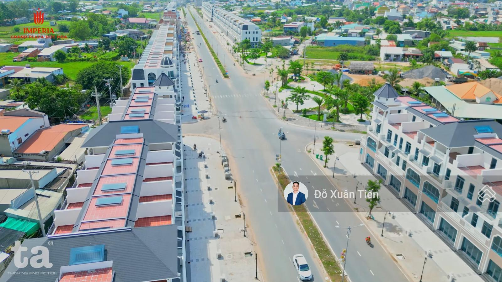 Bán gấp lô đất 330m2 sát Vinhomes Hậu Nghĩa, giá chỉ 1tỷ4, thổ cư, sổ sẵn công chứng Bán gấp lô đất 330m2 sát Vinhomes Hậu Nghĩa, giá chỉ 1tỷ4, thổ cư, sổ sẵn công chứng