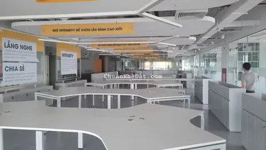 BQL Gold Tower 275 Nguyễn Trãi cho thuê văn phòng 1000m2 cắt 100200 300 ***m² có sẵn nội thất