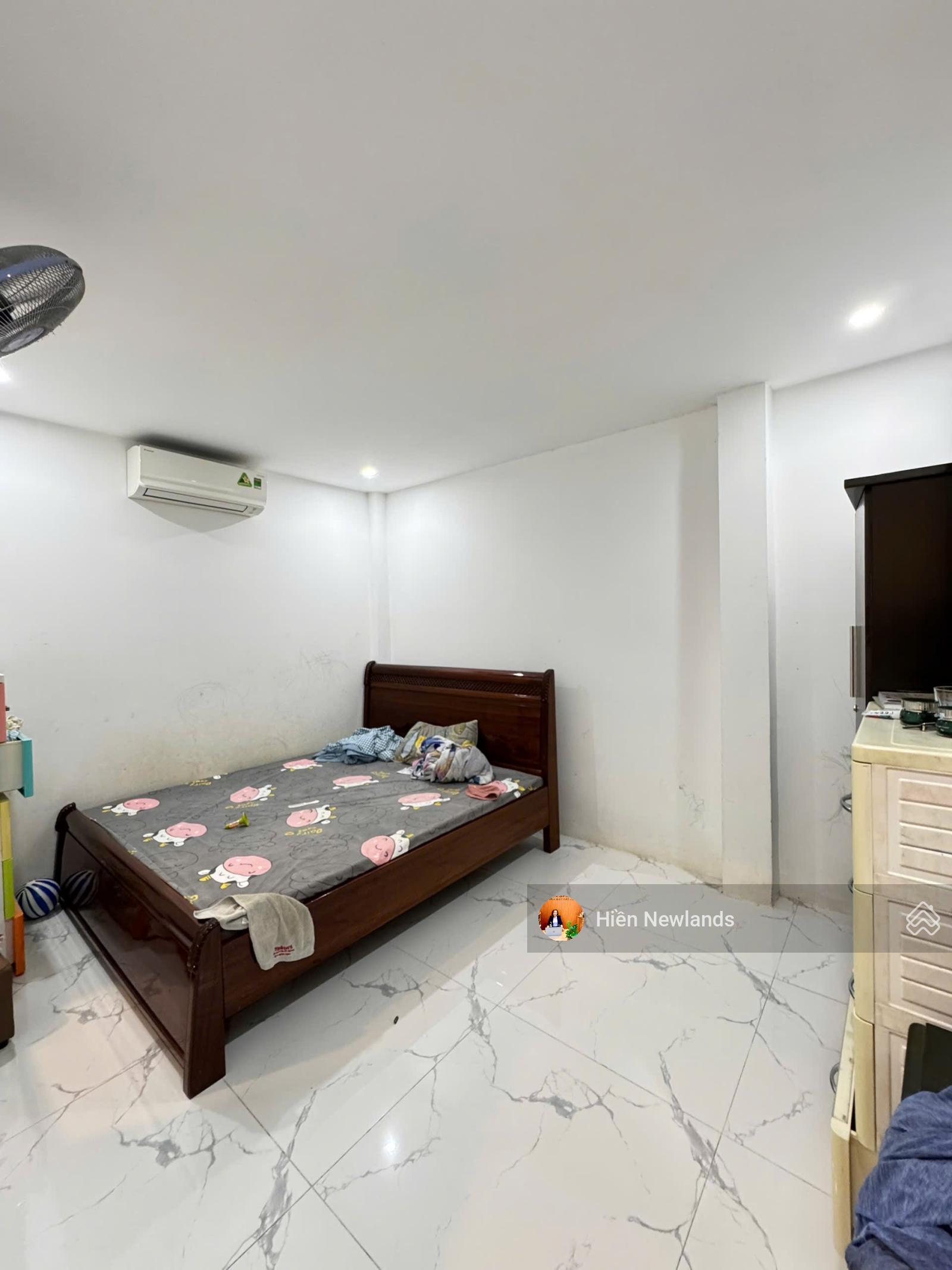 Bán nhà 2 tầng mới đẹp mặt tiền đường Võ Chí Công gần Hoàng Minh Thắng liền Kề FPT Chỉ 8,3 tỷ