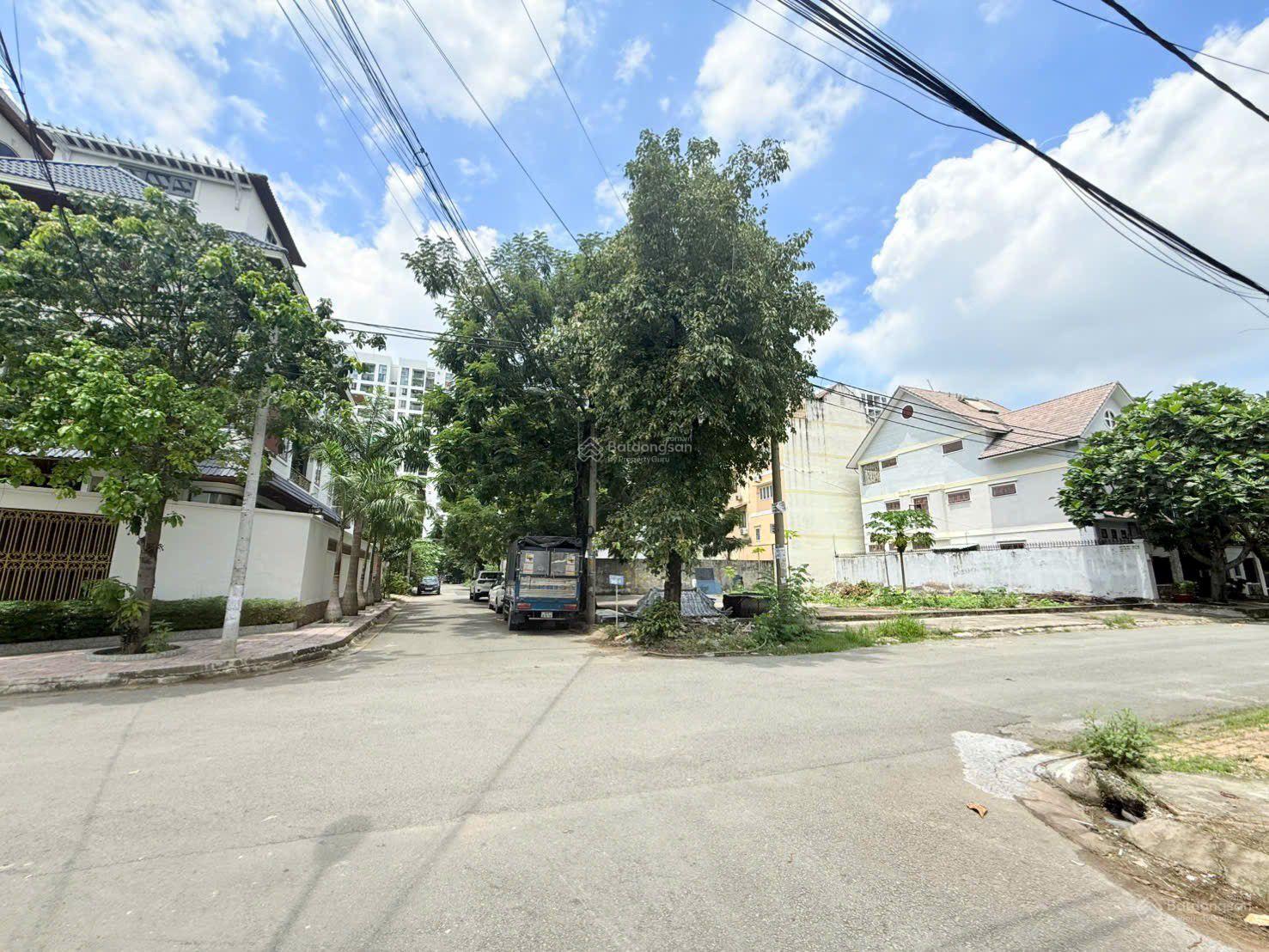 Bán lô đất villa - DT 12x20 - gần phía MT sông Sài Gòn, Phường Hiệp Bình Chánh, TP. Thủ Đức.