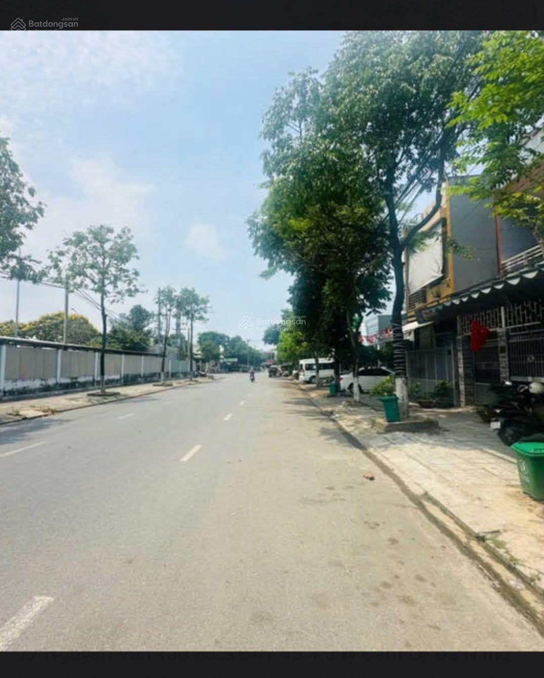 Đất mặt tiền đường 10m5 Nguyễn Văn Tạo. Cạnh bến xe. S= 85.5m2 Giá: 5.19 tỷ Đất mặt tiền đường 10m5 Nguyễn Văn Tạo. Cạnh bến xe. S= 85.5m2 Giá: 5.19 tỷ