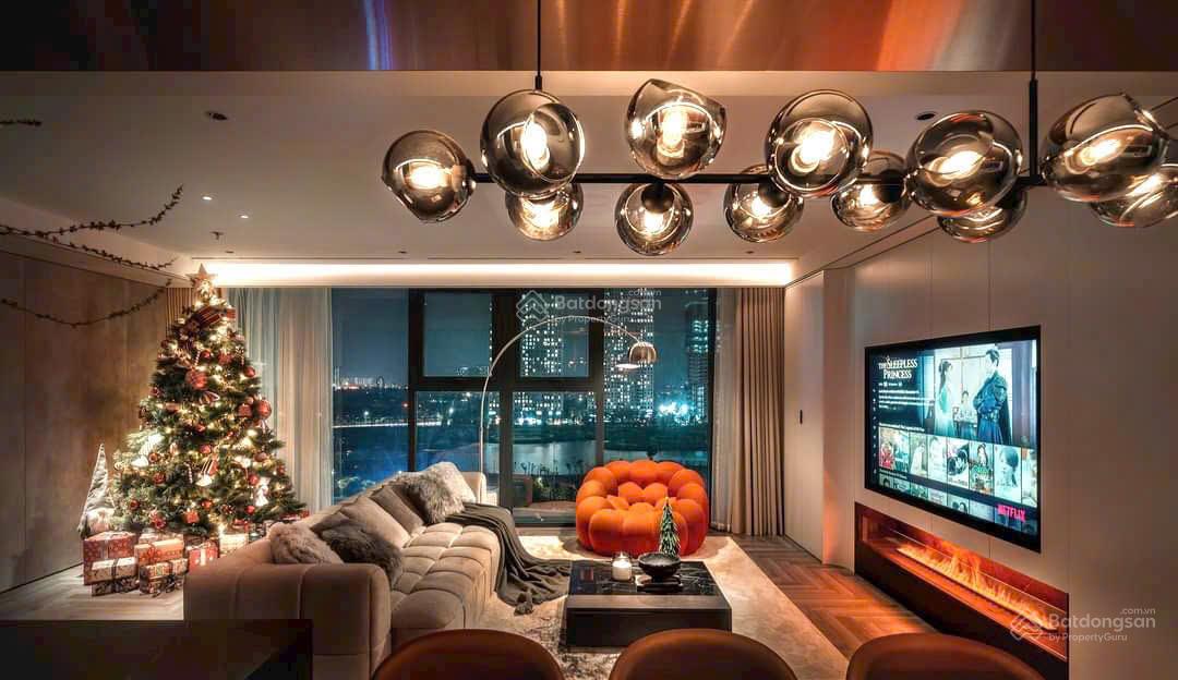 Bán CC 3PN, 3WC, 120m2 tầng cao view đẹp Vinhomes Metropolis, Liễu Giai, giá tốt. LH 0942 033 ***