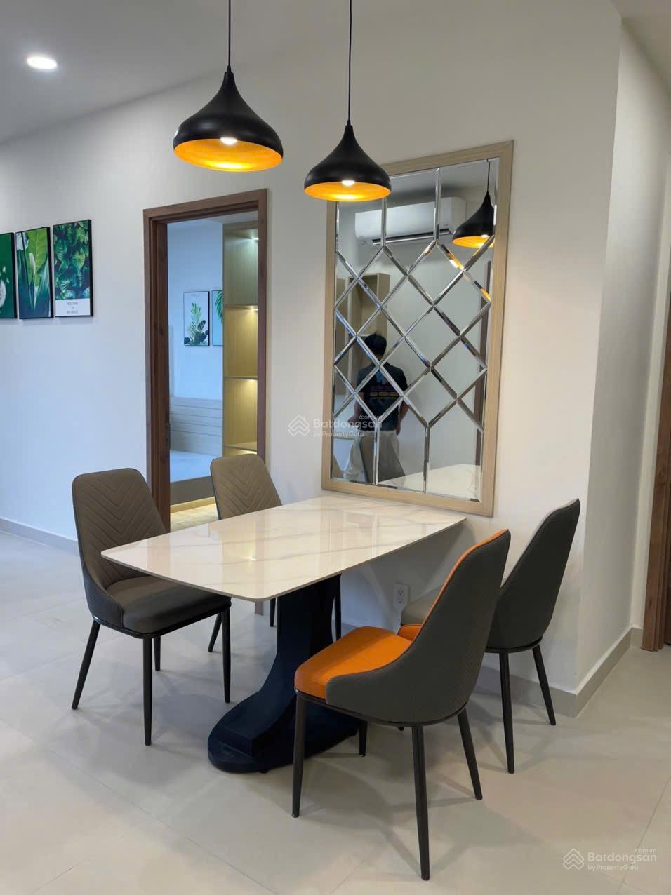 Bán căn 2PN 2WC 69.5m2 full nội thất như hình giá 3.3 tỷ (sẵn HD thuê 14 triệu/ tháng) The Glory Bán căn 2PN 2WC 69.5m2 full nội thất như hình giá 3.3 tỷ (sẵn HD thuê 14 triệu/ tháng) The Glory