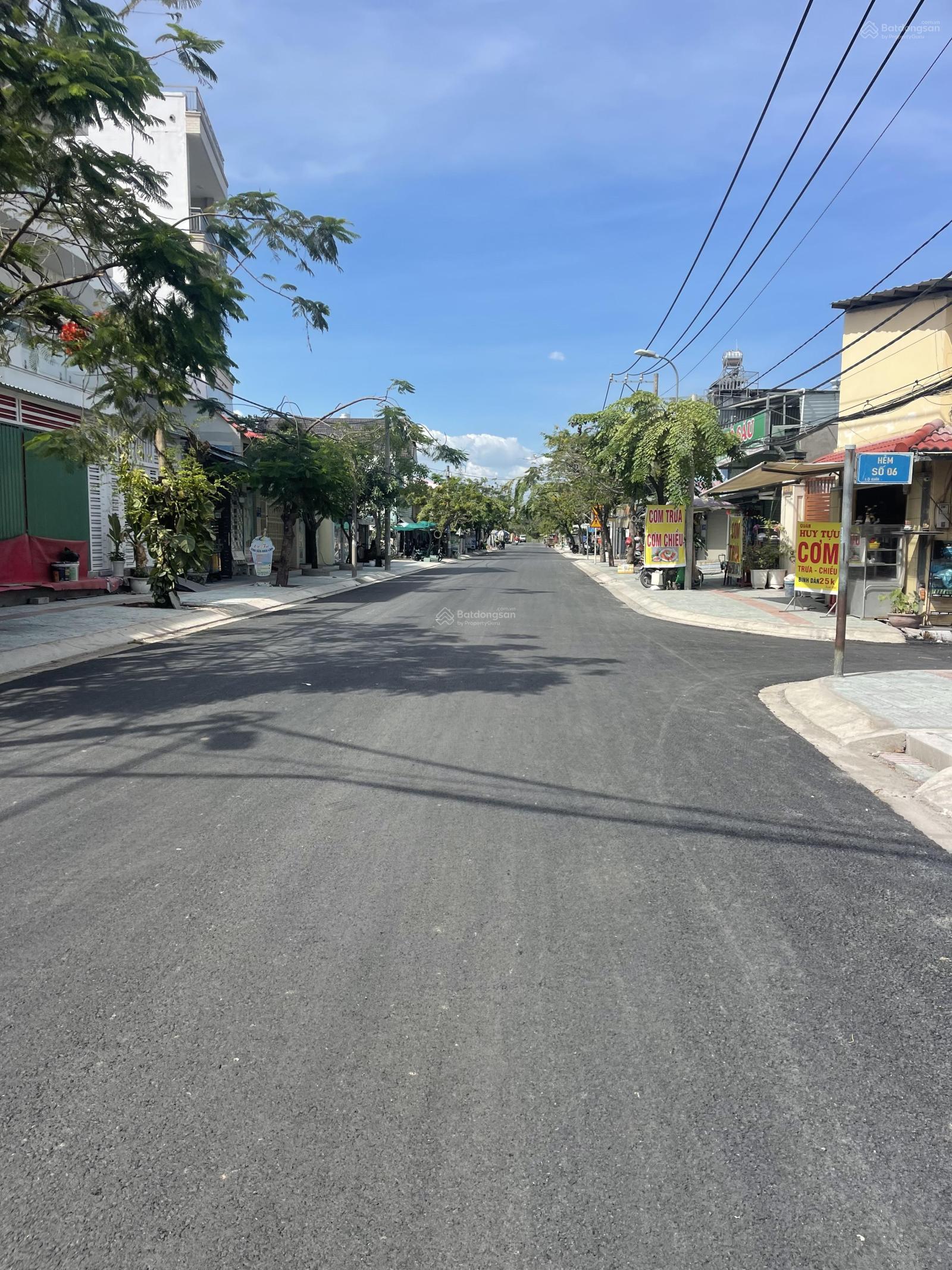 Bán đất đường 14m Kdc 28ha Nhơn Đức