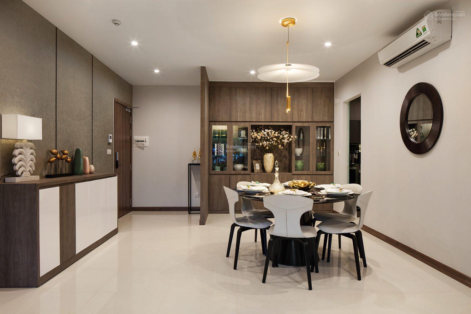 Bán căn hộ Xi Grand Court, Quận 10, 80m2, 2PN, view Đông Bắc, giá 6.2 tỷ. Lh: 0899 552 *** Dũng Bán căn hộ Xi Grand Court, Quận 10, 80m2, 2PN, view Đông Bắc, giá 6.2 tỷ. Lh: 0899 552 *** Dũng