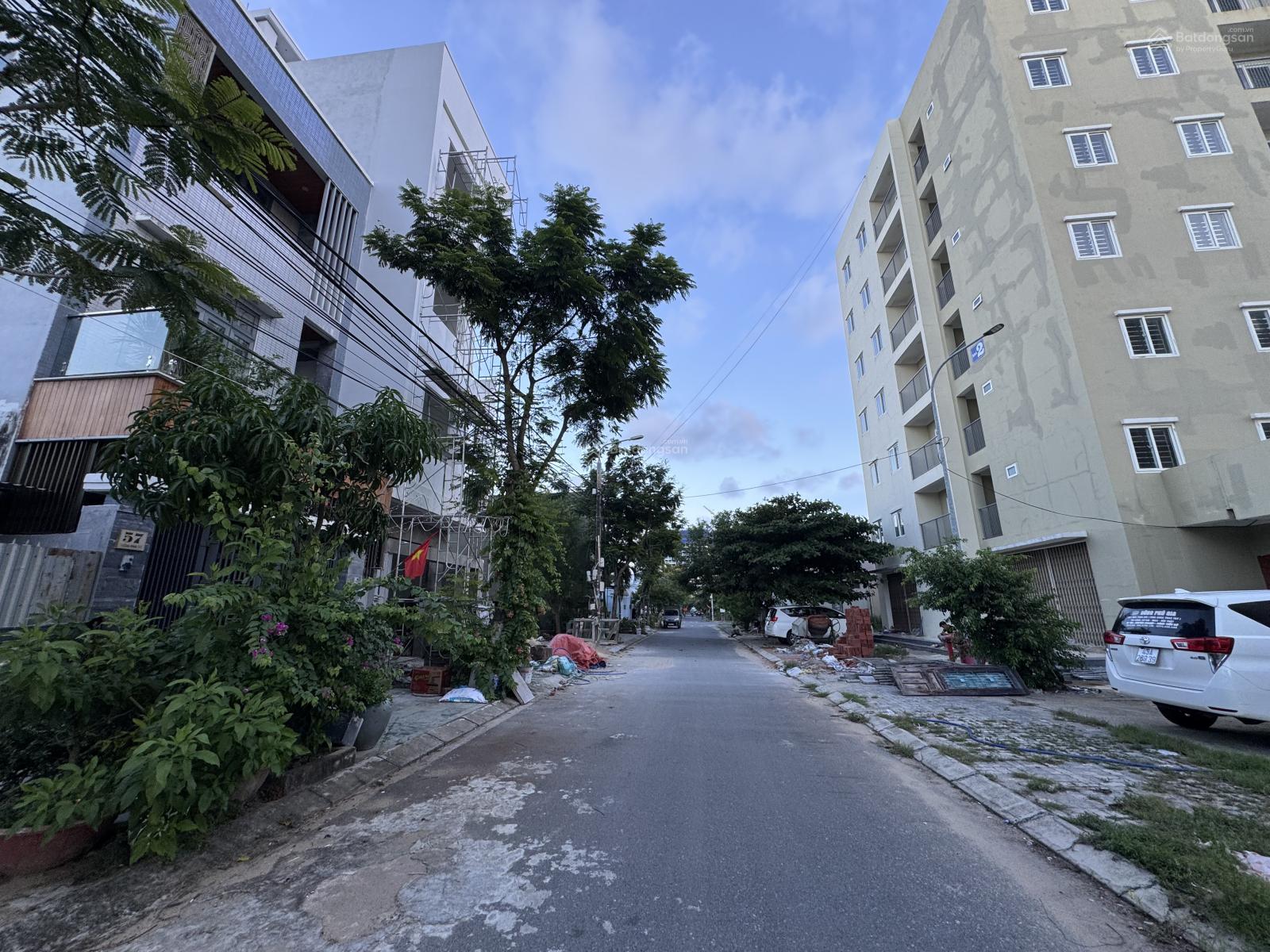 Chính chủ bán lô đất đường Trương Đăng Quế view chung cư.