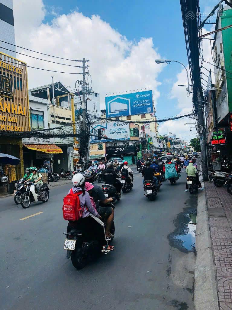 Hàng hot ! siêu phẩm góc 2 mặt tiền CMT8, P. 13 | DT: 8 x 26m | CTXD : 6 tầng