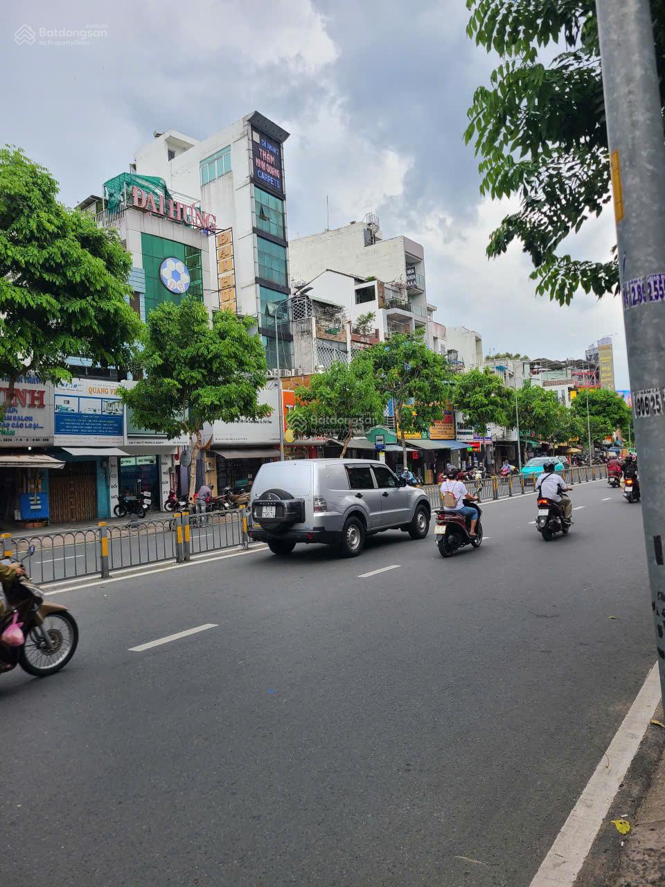 Duy nhất 1 căn nhà mặt tiền Lý Thái Tổ ngay BV Nhi Đồng DT 4 x 20m KC 4 lầu nhà đẹp