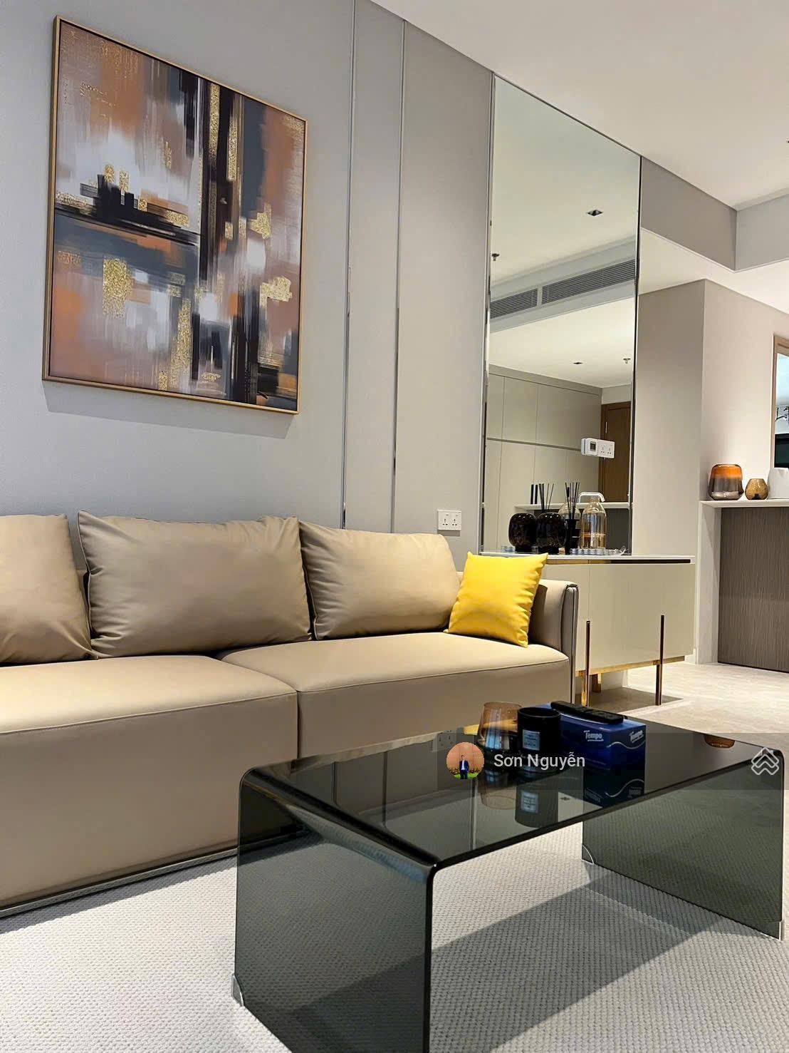 The River - Chuyển nhượng căn 2PN - Tặng full gói nội thất như hình - View hồ bơi và sông