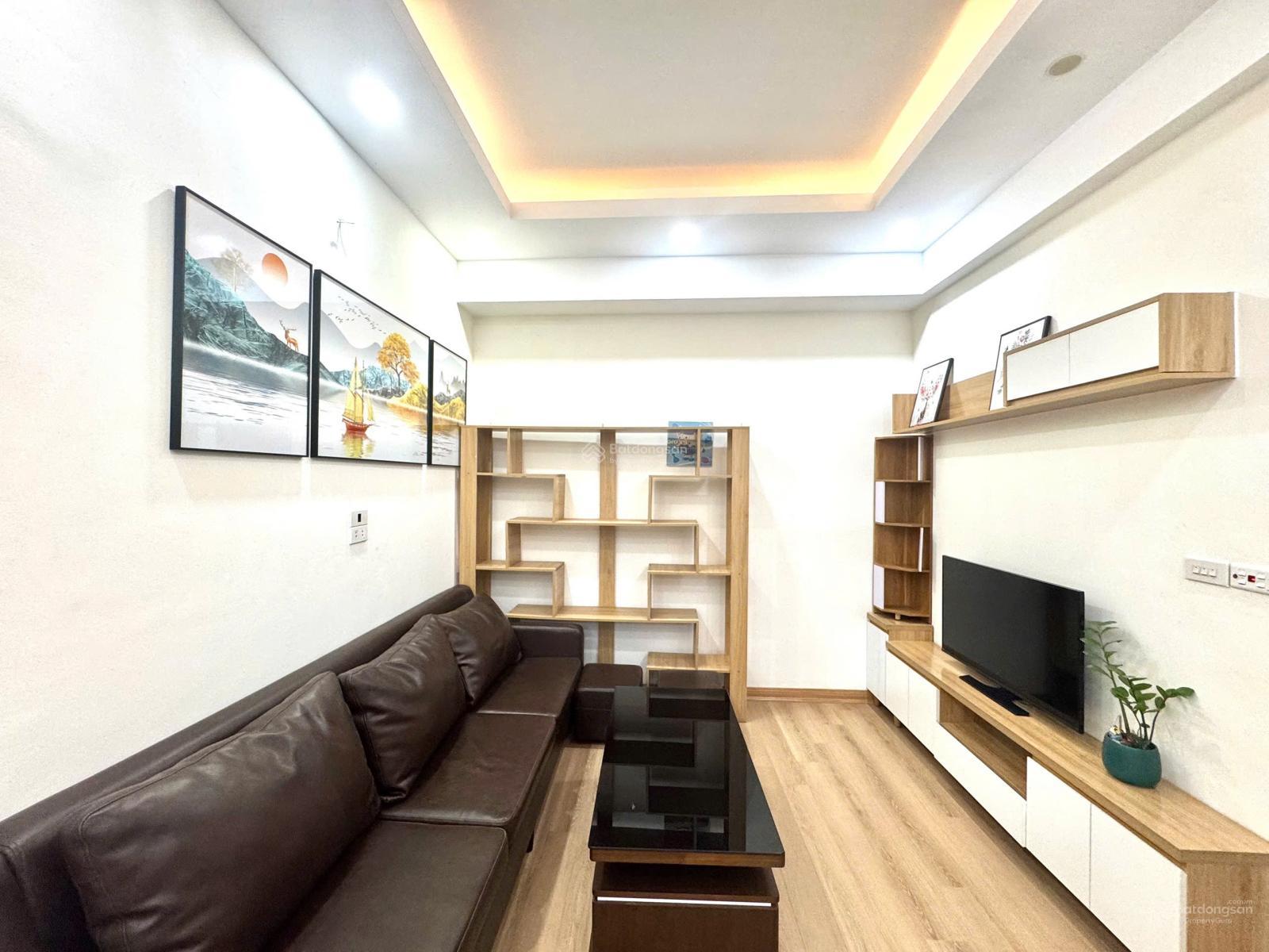 Chính chủ bán căn 63m 2 phòng ngủ 2 vệ sinh tầng 30 toà HH3- Linh Đàm - Hoàng Mai full nội thất