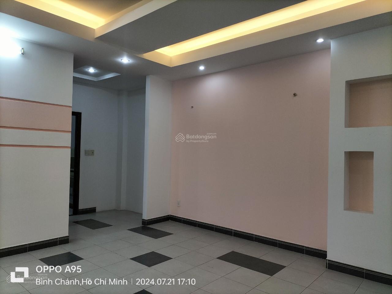 Cho thuê phòng KDC Trung Sơn, 40m2, phòng trống, có ban công, Giá 4.5 triệu Ms Viêm 0938 971 ***
