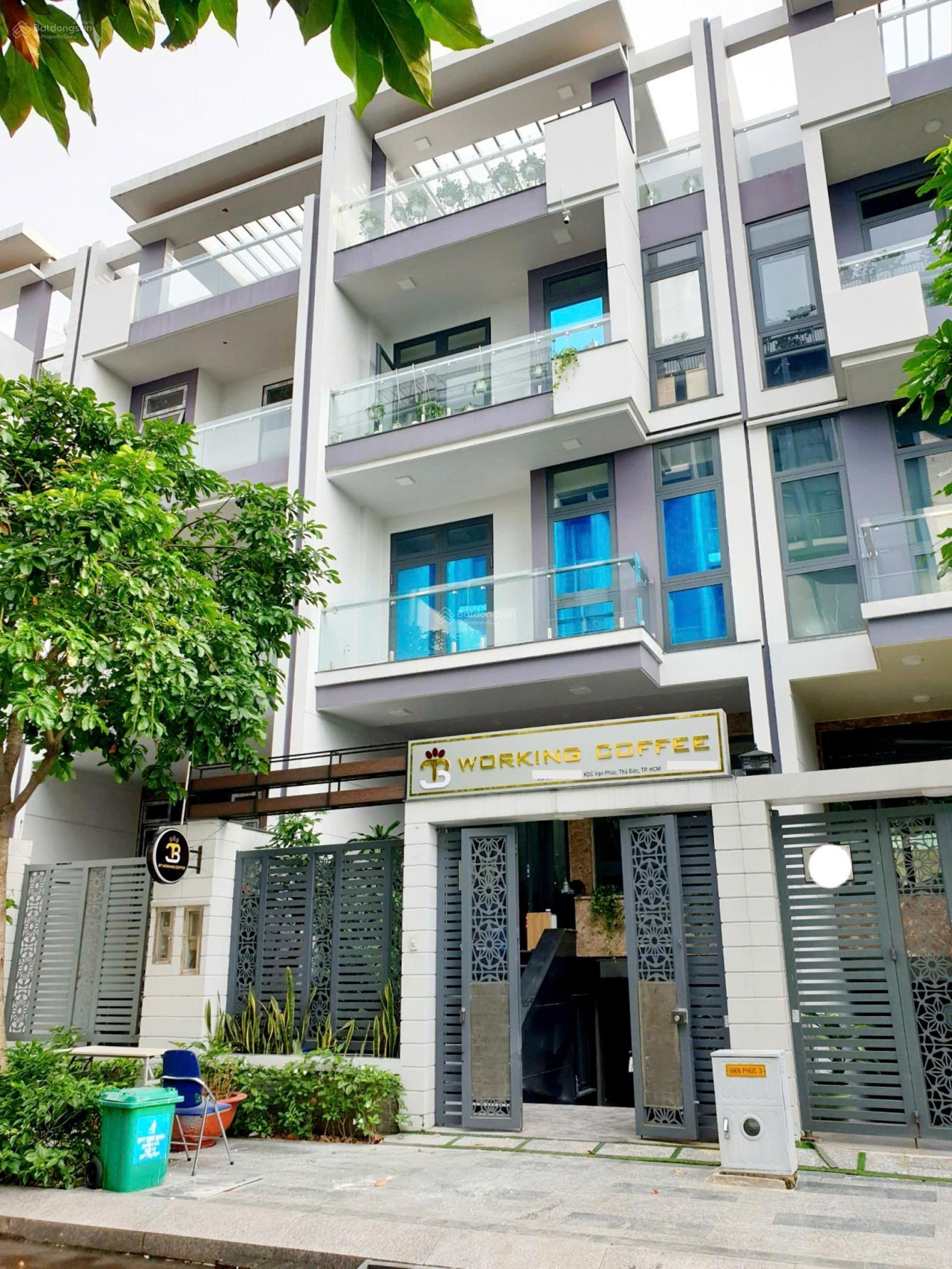 CHO THUÊ VĂN PHÒNG NHỎ CHỈ 4 TRIỆU, có máy lạnh, bàn ghế, tại KĐT Vạn Phúc, LH: 0936 027 ***