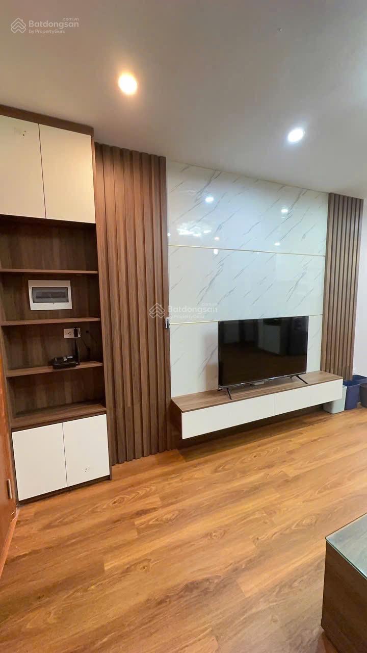 Cho thuê căn góc chung cư Thanh Bình, 74m2, 2 phòng ngủ 2 vệ sinh, nội thất đẹp, view thoáng