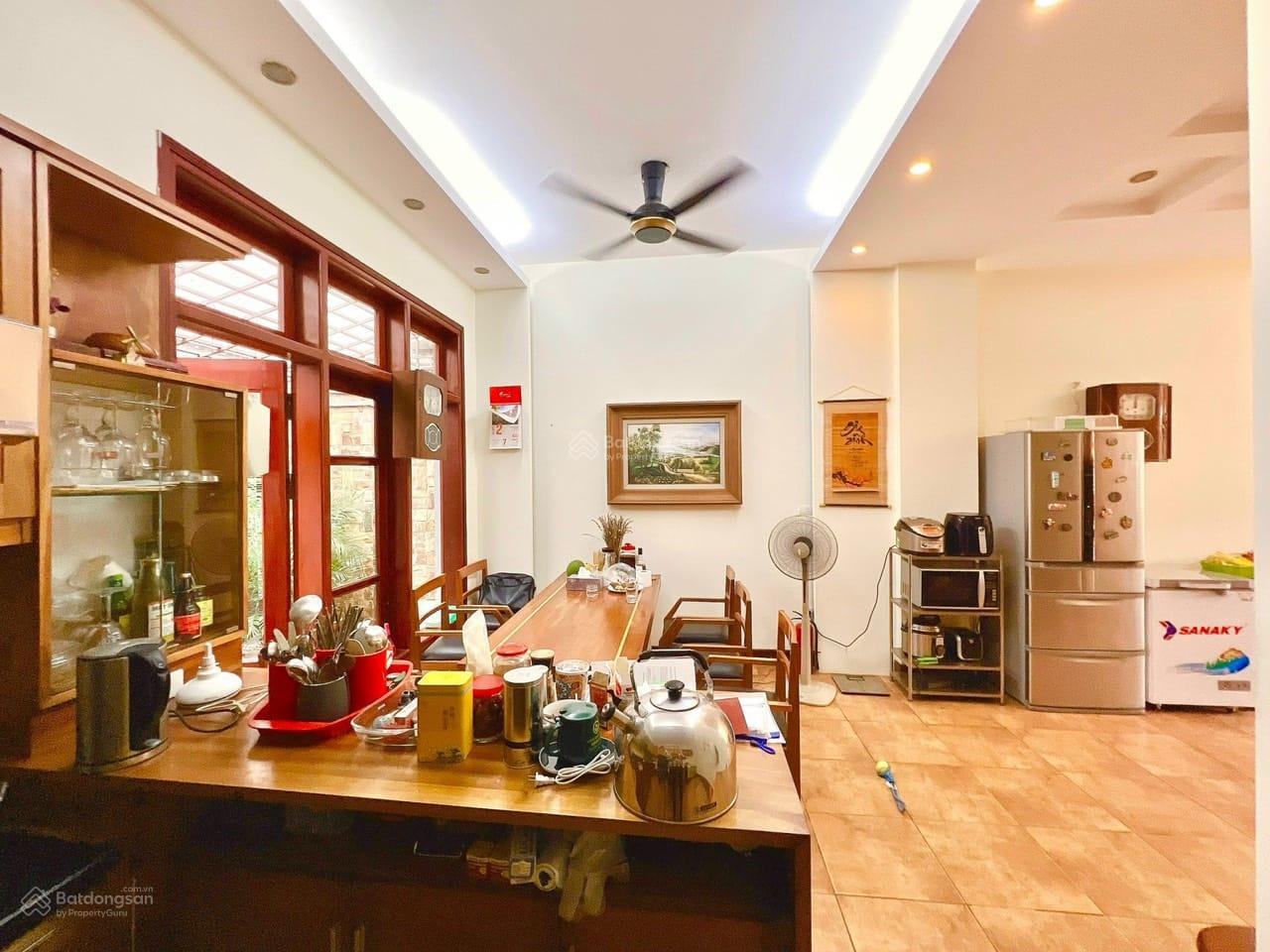 Siêu rẻ! Nhà Dịch Vọng, quận Cầu Giấy, phân lô, ô tô, vỉa hè, văn phòng hoặc ở, 125m2*4T