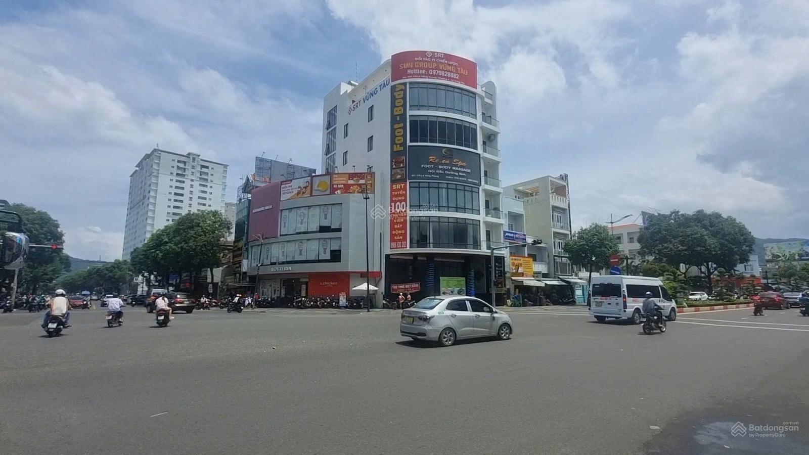 Bán toà nhà văn phòng mặt tiền Lê Hồng Phong