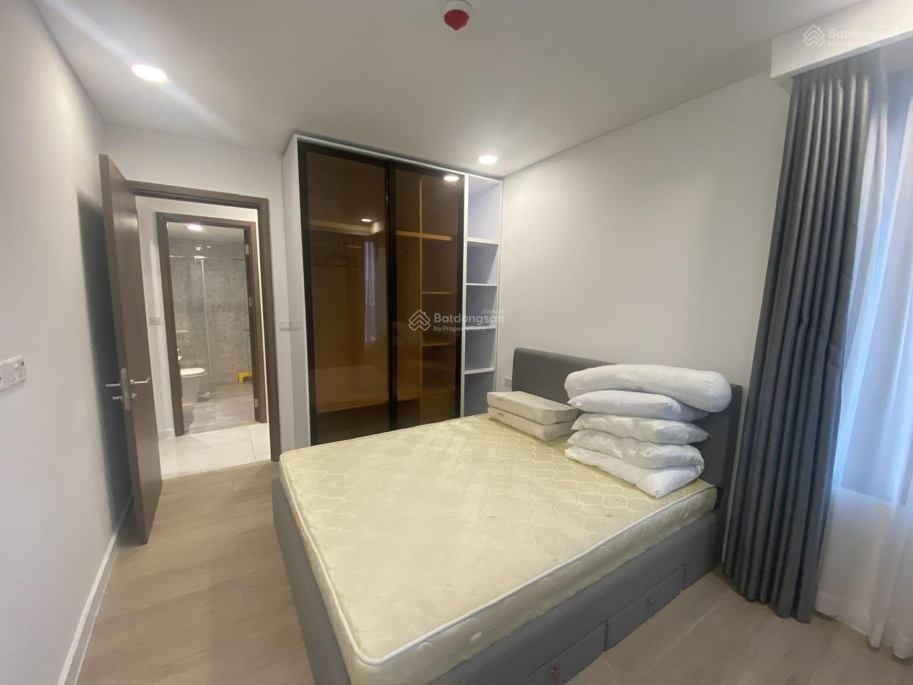 Bán căn hộ Vip Penhouse Central Plaza, Phạm Văn Hai, 194m2, giá 14,5 tỷ. LL: 0933 722 *** Kiểm