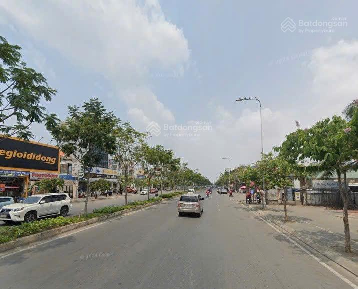 Khuôn đất mặt tiền Trần Não, 39x60m, XD: 30 - 35 tầng; 400 tr/m2