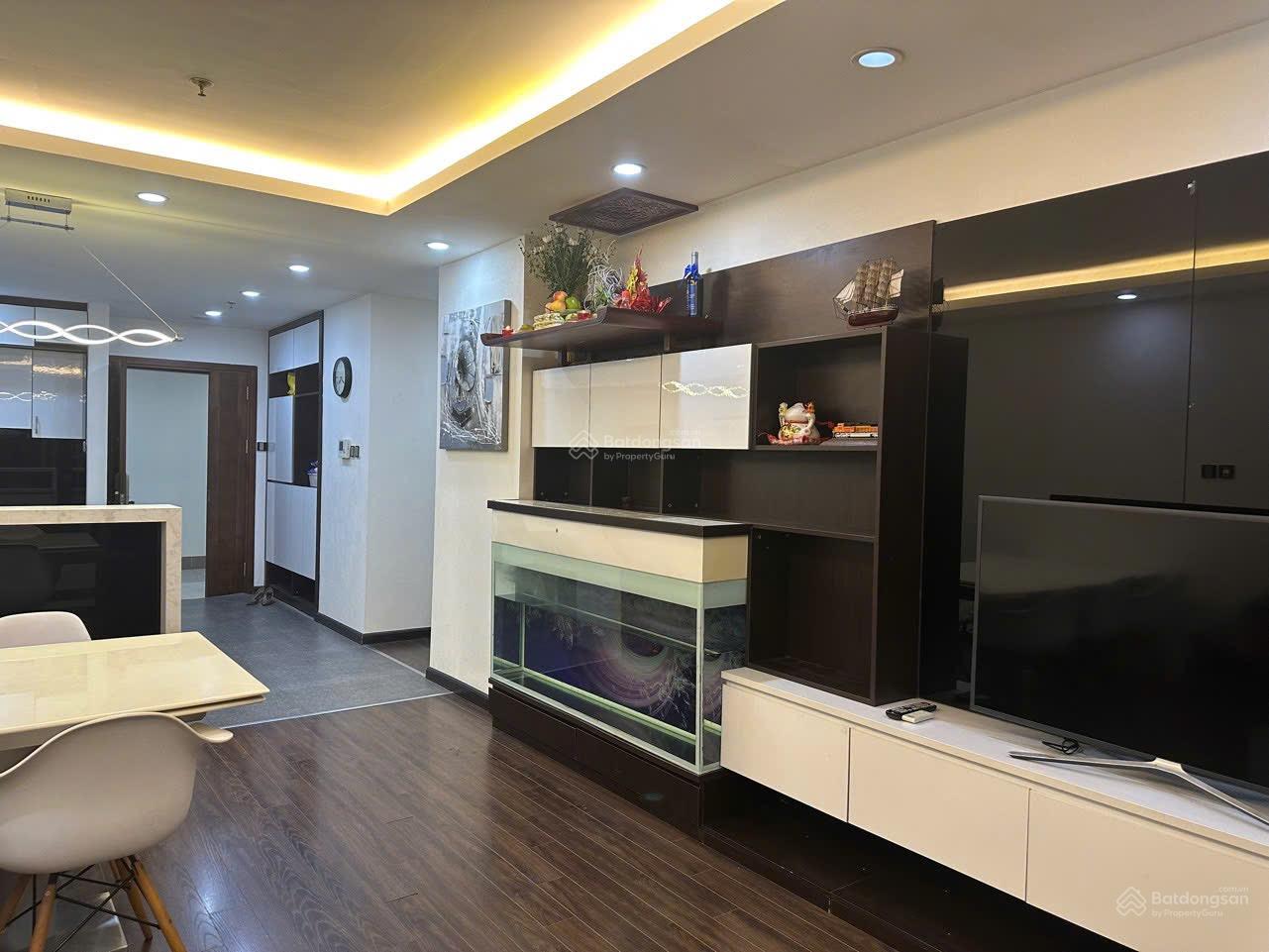 Căn hộ 3PN full đồ tai Diamond 48 Lê Văn Lương giá chỉ 20tr 128m2 vào ở luôn. LH 0836 816 *** Căn hộ 3PN full đồ tai Diamond 48 Lê Văn Lương giá chỉ 20tr 128m2 vào ở luôn. LH 0836 816 ***