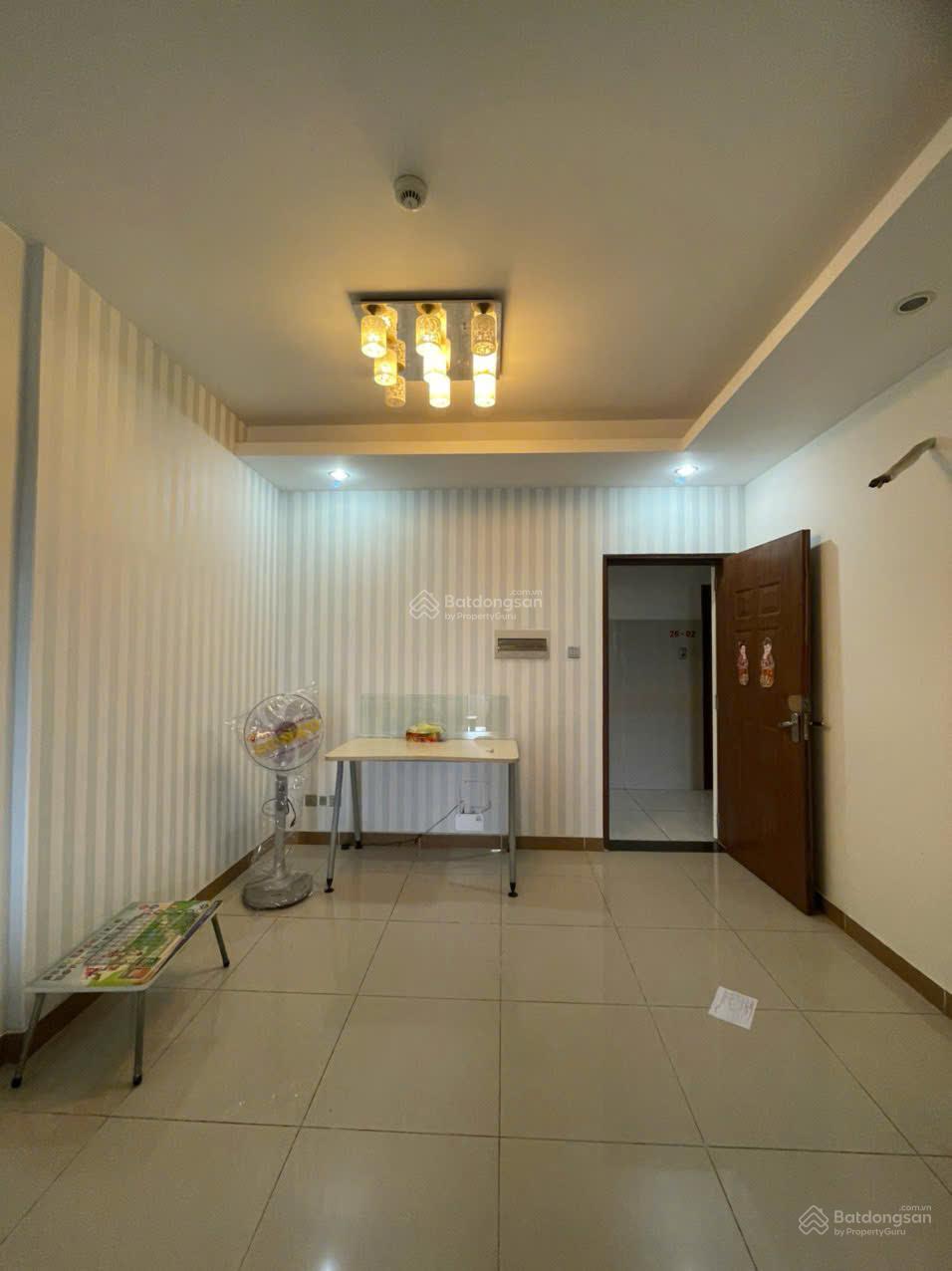 Cho thuê căn hộ Đức Khải, 65m2 2PN - 2WC, nội thất, giá 8 triệu: LH 0902 952 ***